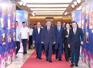 Party, State leaders visit exhibition honoring exemplary people